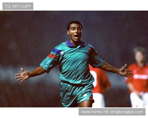 巴萨内部确认引进新中锋为头号任务