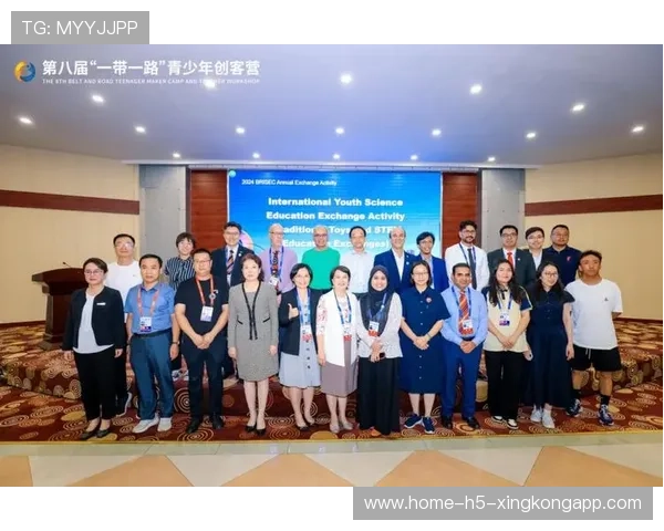 联盟积极推动青少年的国际交流合作，开拓视野，国际青少年文化交流